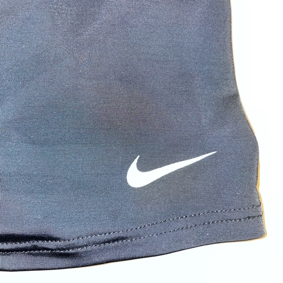 Nike workout tank - Picture 12 of 12